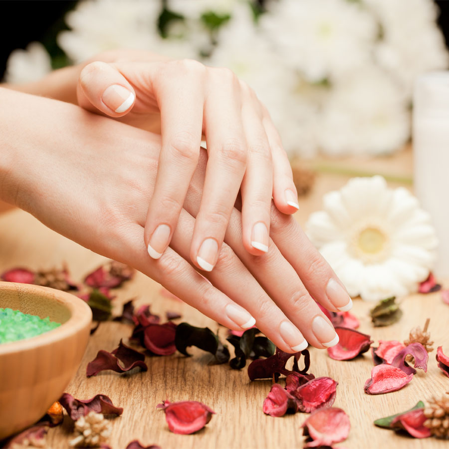 Holy Nails & Spa