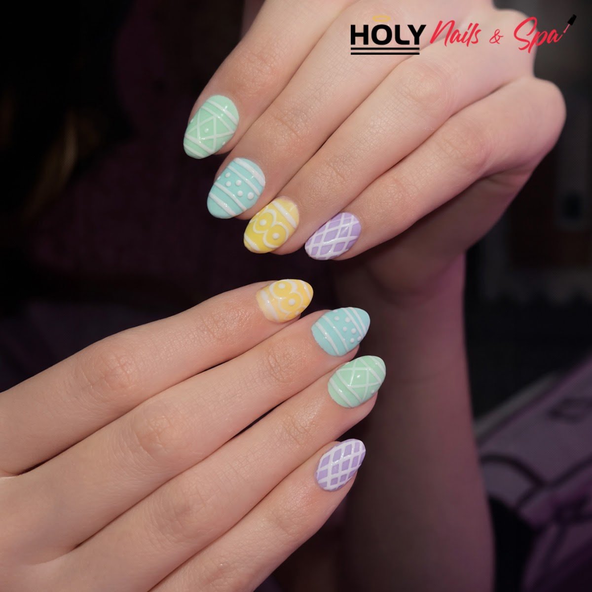 Holy Nails & Spa nail design